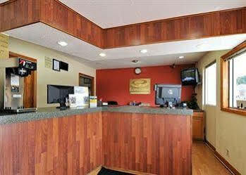 Lodge Econo Near Motor Speedway Bristol